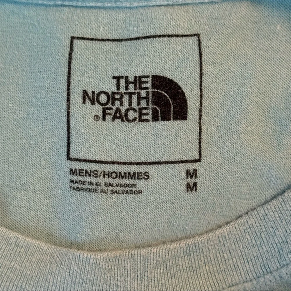 The North Face Mens Size Medium Short Sleeve Crew Neck Tee Shirt Cotton Lot of 2